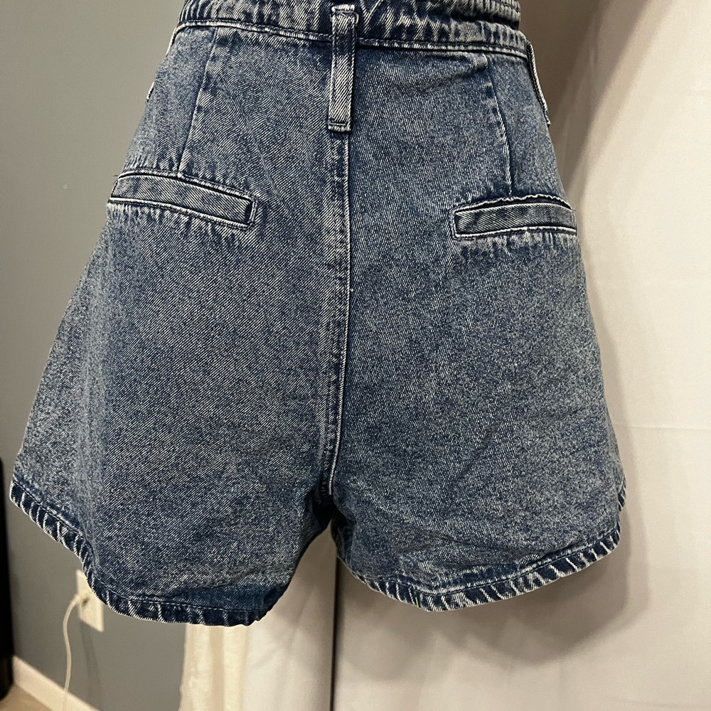 Mustard Seed High Waisted Paper Bag Denim Shorts W Large Front Pockets Size Med - Picture 5 of 14